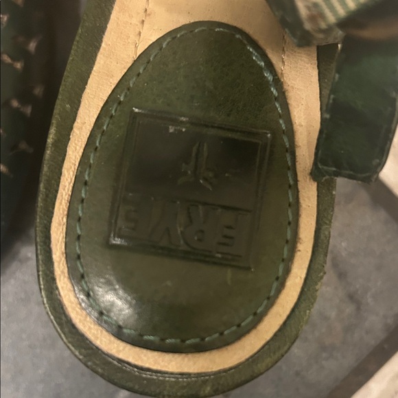 Frye maya cut sling back pump 8M Green Women's Sandals - Picture 2 of 11